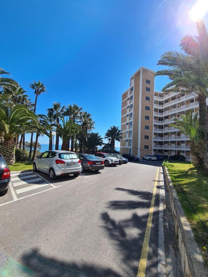 Room In Apartment - 1St Line Top Floor Apartment Carrer del Mar 外观 照片