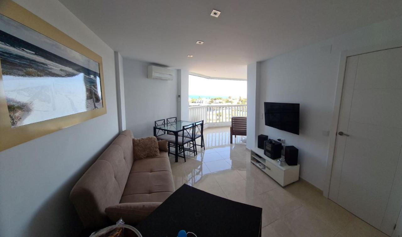 Room In Apartment - 1St Line Top Floor Apartment Carrer del Mar 外观 照片
